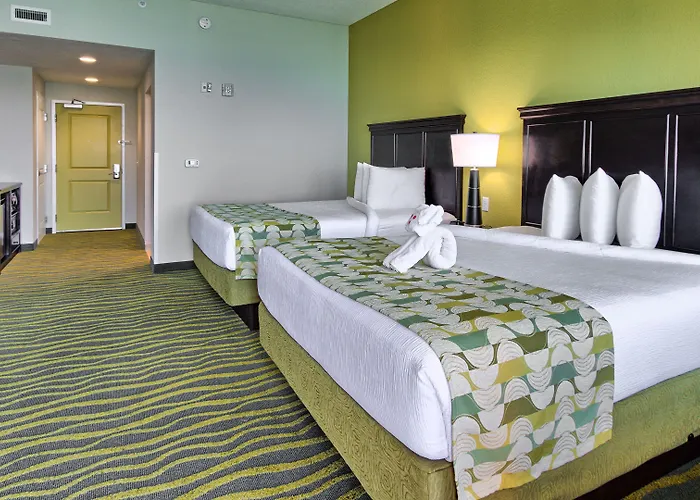 Edge Clearwater Hotel