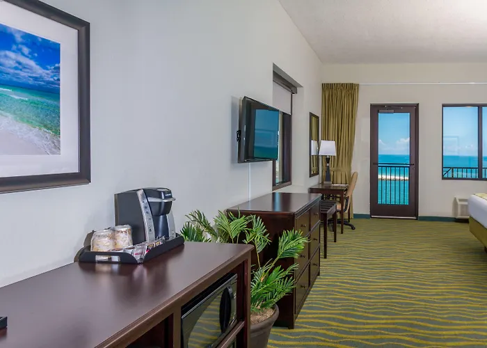 Hotel Edge Clearwater