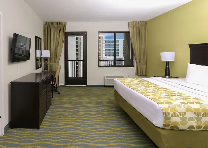 Edge Clearwater Hotel 4*