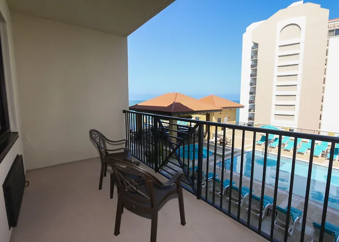 Edge Clearwater Hotel