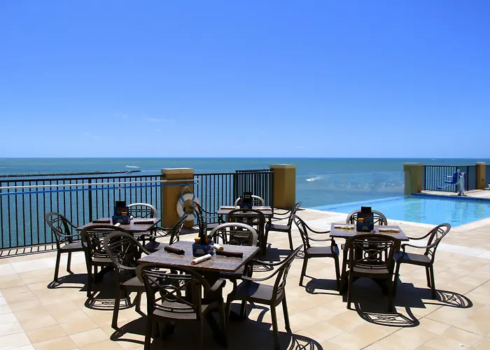 Hotel Edge Clearwater 4*