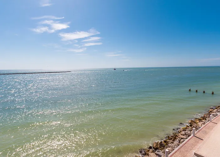 Edge Clearwater
